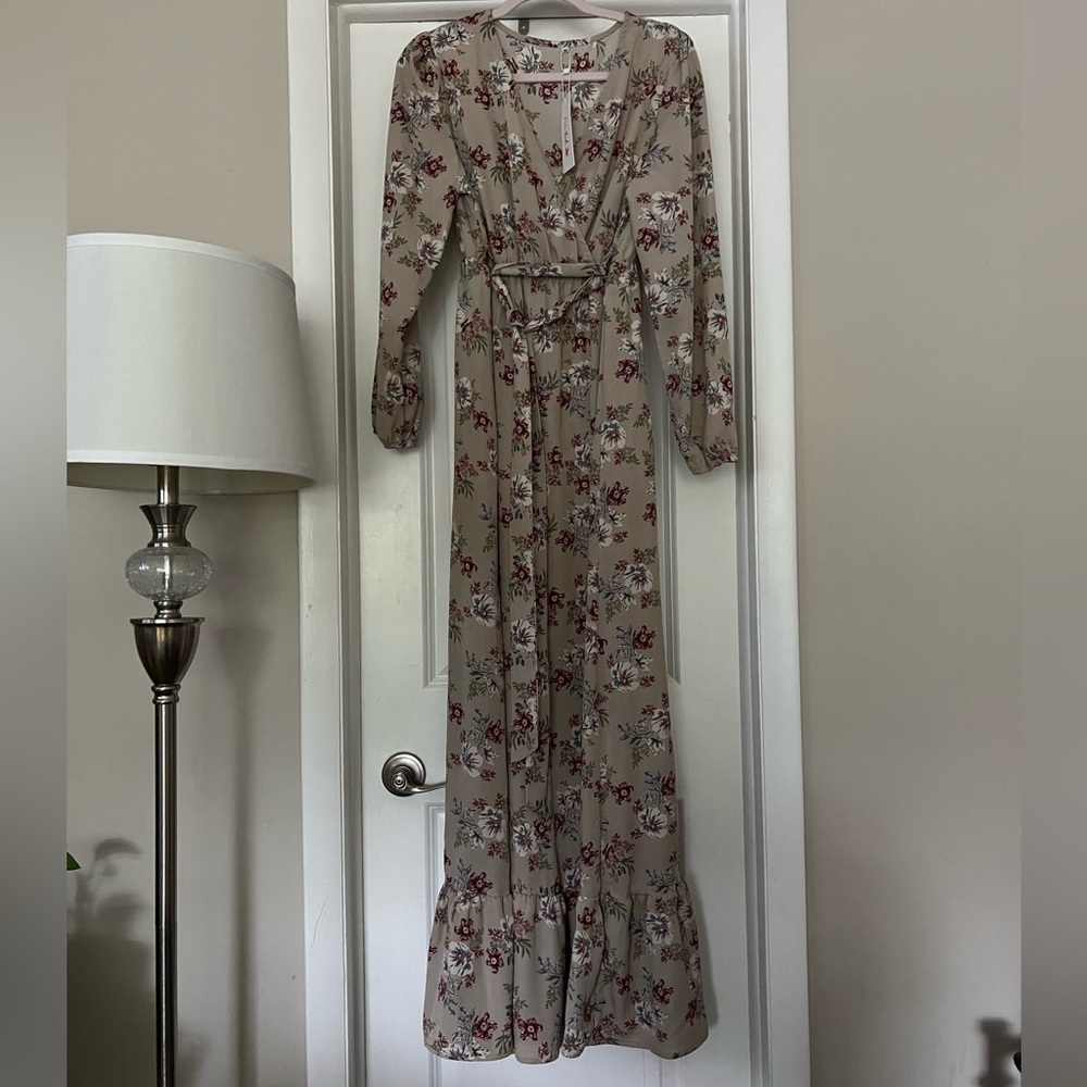NWT Fall Maxi Dress
